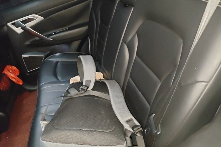 Used Geely Auto Emgrand X7 Sport 2016 1.8TD Automatic ZhiShang Model Left Rear Seat
