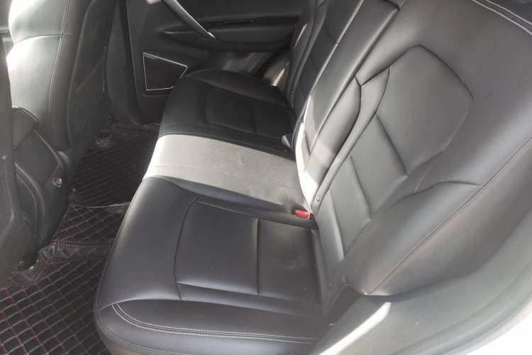Used Geely Auto Emgrand X7 Sport 2016 2.0L Manual Smart Connect Version Left Rear Seat