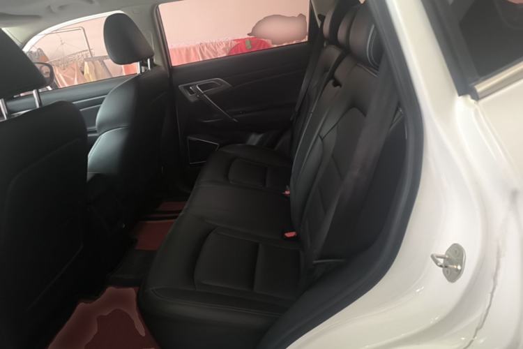 Used Geely Auto Emgrand X7 Sport 2016 2.0L Manual ZhiShang Version Left Rear Seat