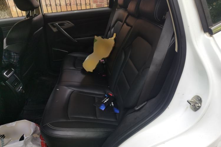 Used Geely Auto Emgrand X7 Sport 2016 1.8TD Automatic Smart Model Left Rear Seat