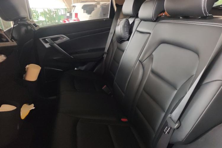 Used Geely Auto Emgrand X7 Sport 2016 1.8TD Automatic Smart Model Left Rear Seat
