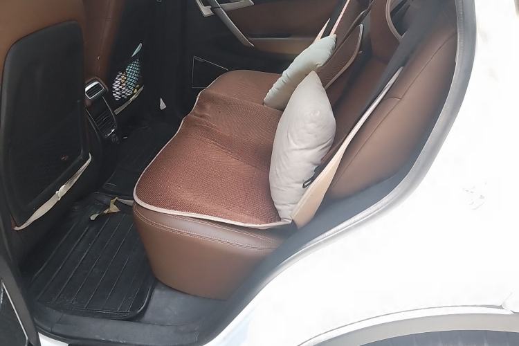 Used Geely Auto Emgrand X7 Sport 2016 1.8TD Automatic ZhiZun Version Left Rear Seat