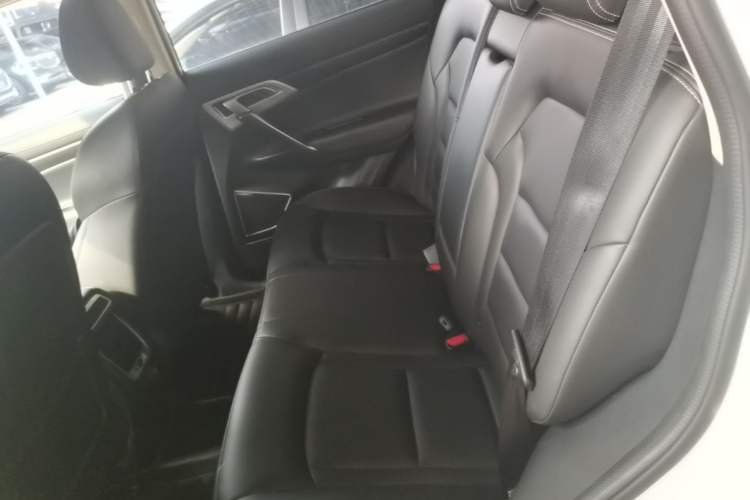 Used Geely Auto Emgrand X7 Sport 2016 1.8TD Automatic Smart Model Left Rear Seat