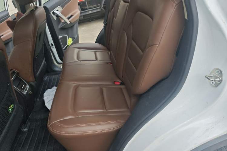 Used Geely Auto Emgrand X7 Sport 2016 1.8TD Automatic ZhiZun Version Left Rear Seat