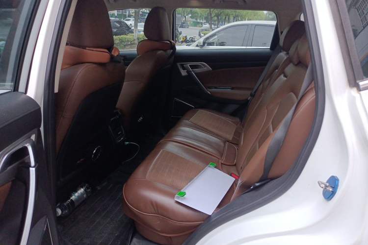 Used Geely Auto Emgrand X7 Sport 2016 1.8TD Automatic ZhiZun Version Left Rear Seat