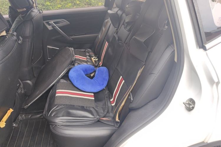 Used Geely Auto Emgrand X7 Sport 2016 1.8TD Automatic ZhiShang Model Left Rear Seat