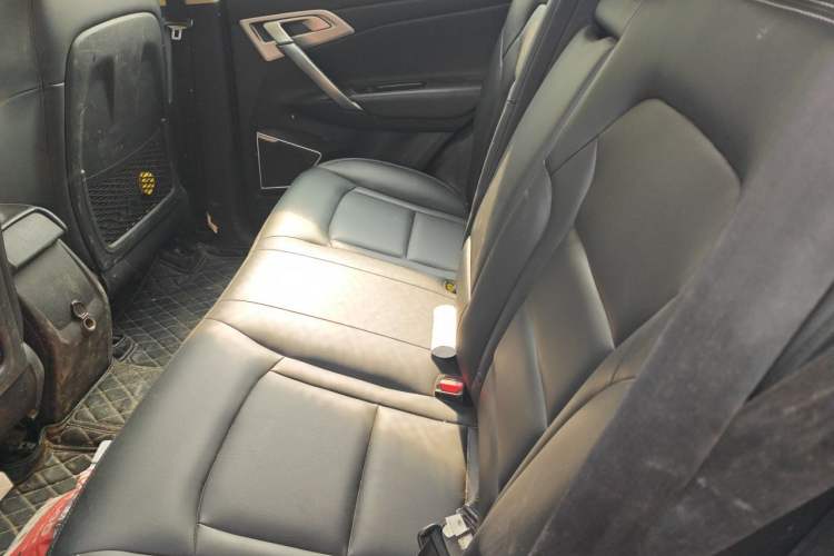 Used Geely Auto Emgrand X7 Sport 2016 2.0L Manual ZhiShang Version Left Rear Seat