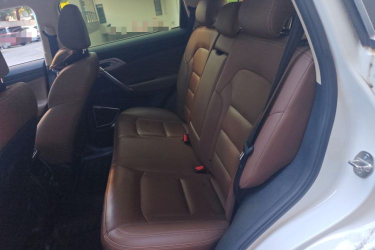 Used Geely Auto Emgrand X7 Sport 2016 1.8TD Automatic ZhiZun Version Left Rear Seat