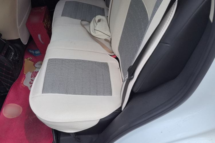 Used Geely Auto Emgrand X7 Sport 2016 1.8TD Automatic Smart Model Left Rear Seat