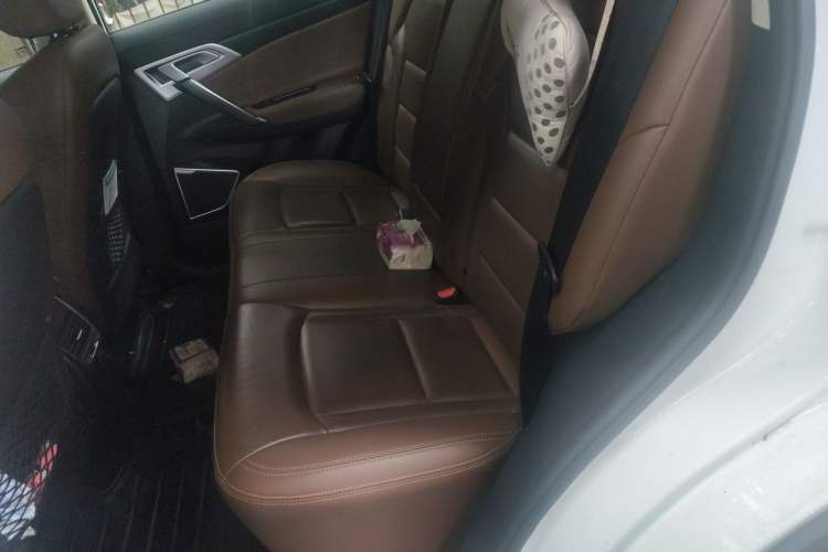 Used Geely Auto Emgrand X7 Sport 2016 1.8TD Automatic ZhiZun Version Left Rear Seat