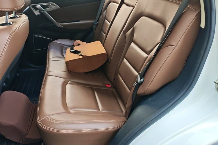 Used Geely Auto Emgrand X7 Sport 2016 1.8TD Automatic ZhiZun Version Left Rear Seat