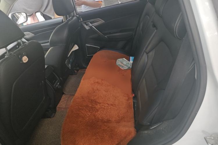 Used Geely Auto Emgrand X7 Sport 2016 1.8TD Automatic ZhiShang Model Left Rear Seat
