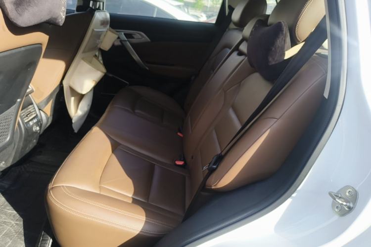 Used Geely Auto Emgrand X7 Sport 2016 1.8TD Automatic ZhiZun Version Left Rear Seat