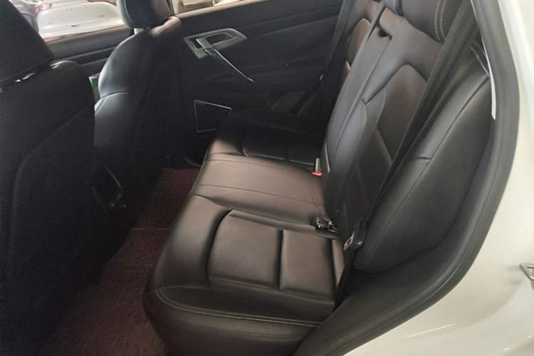 Used Geely Auto Emgrand X7 Sport 2016 1.8TD Automatic ZhiShang Model Left Rear Seat