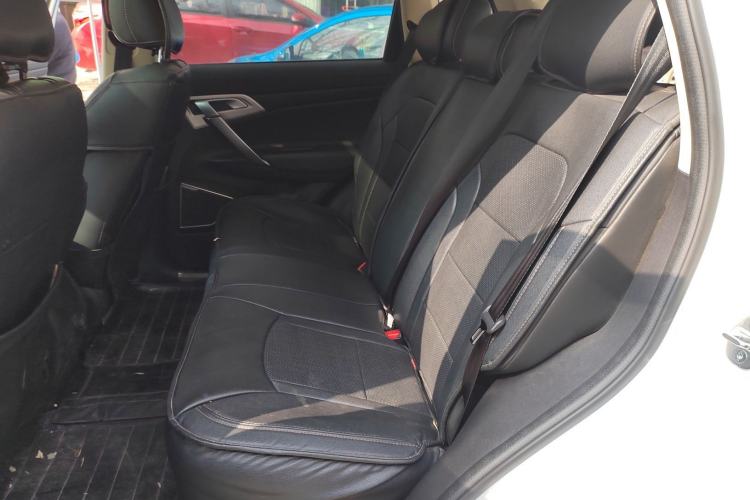 Used Geely Auto Emgrand X7 Sport 2016 2.0L Manual Smart Connect Version Left Rear Seat