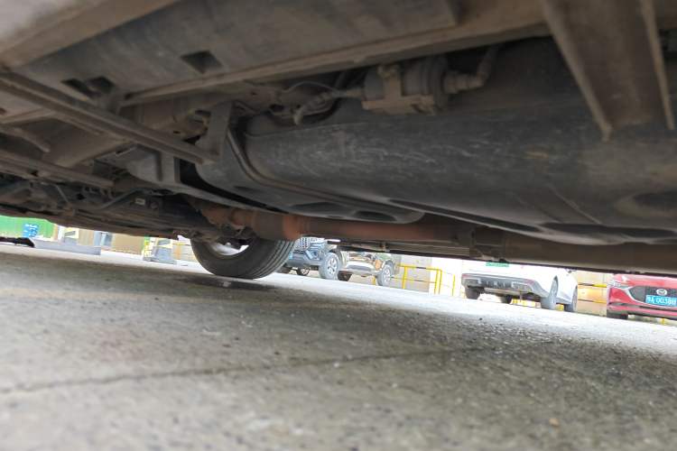 Used Geely Auto Emgrand X7 Sport 2016 1.8TD Automatic Smart Connectivity Version Left Side Sill
