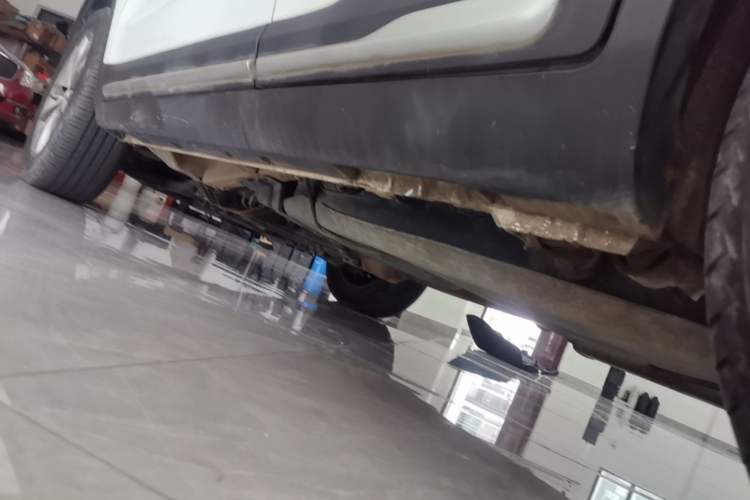 Used Geely Auto Emgrand X7 Sport 2016 1.8TD Automatic Smart Model Left Side Sill