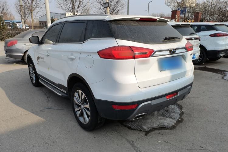 Used Geely Auto Emgrand X7 Sport 2016 2.0L Manual ZhiShang Version Left Side