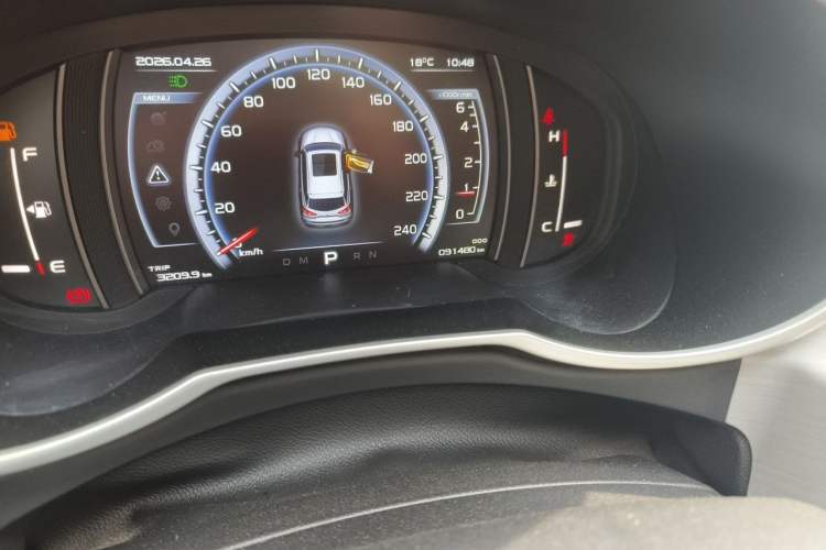 Used Geely Auto Emgrand X7 Sport 2016 1.8TD Automatic Smart Connectivity Version Odometer Close Up