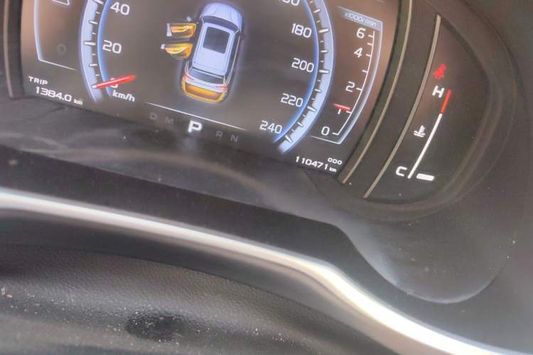 Used Geely Auto Emgrand X7 Sport 2016 1.8TD Automatic ZhiZun Version Odometer Close Up