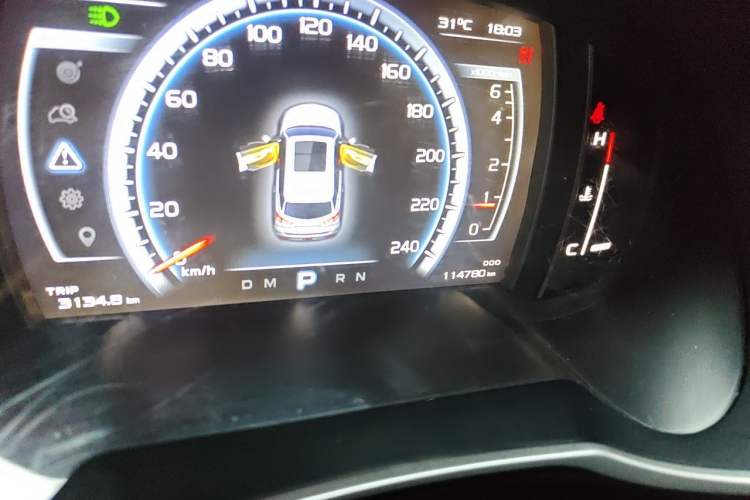 Used Geely Auto Emgrand X7 Sport 2016 1.8TD Automatic ZhiZun Version Odometer Close Up