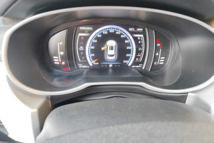 Used Geely Auto Emgrand X7 Sport 2016 1.8TD Automatic ZhiZun Version Odometer Close Up