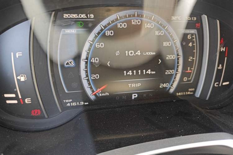 Used Geely Auto Emgrand X7 Sport 2016 1.8TD Automatic ZhiZun Version Odometer Close Up