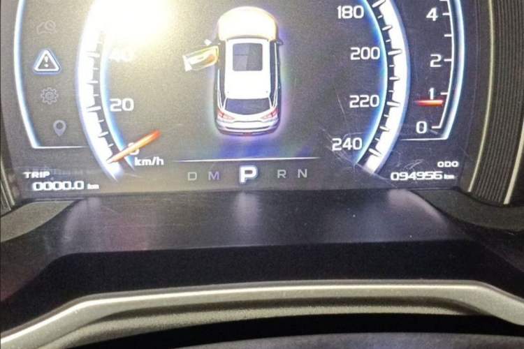 Used Geely Auto Emgrand X7 Sport 2016 1.8TD Automatic ZhiZun Version Odometer Close Up