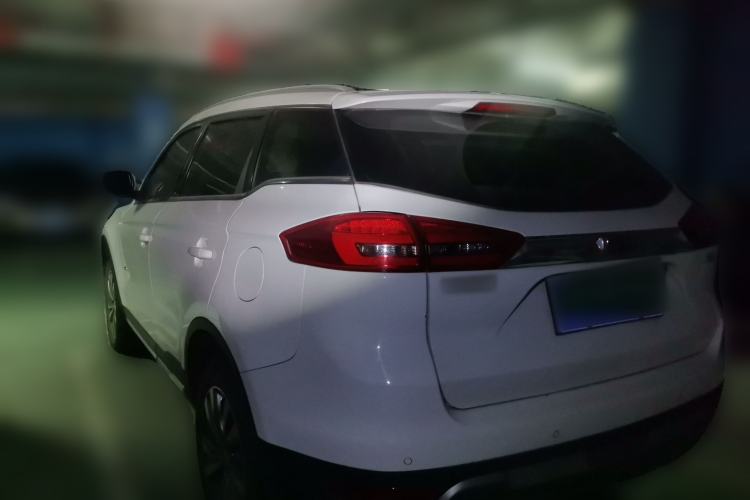 Used Geely Auto Emgrand X7 Sport 2016 1.8TD Automatic ZhiZun Version Rear Left 45 Deg