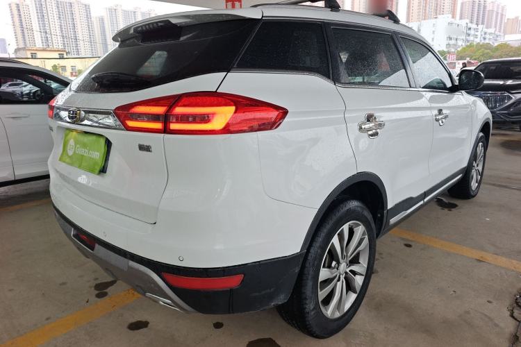Used Geely Auto Emgrand X7 Sport 2016 2.0L Manual ZhiShang Version Rear Right 45 Deg