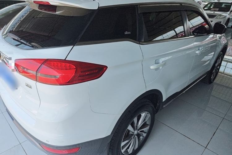 Used Geely Auto Emgrand X7 Sport 2016 1.8TD Manual ZhiShang Model Rear Right 45 Deg