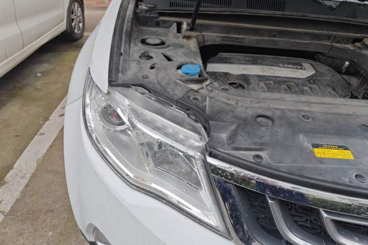 Used Geely Auto Emgrand X7 Sport 2016 2.0L Manual ZhiShang Version Right Front Headlight