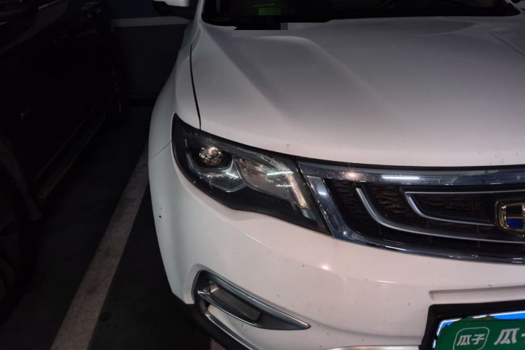 Used Geely Auto Emgrand X7 Sport 2016 1.8TD Automatic ZhiZun Version Right Front Headlight