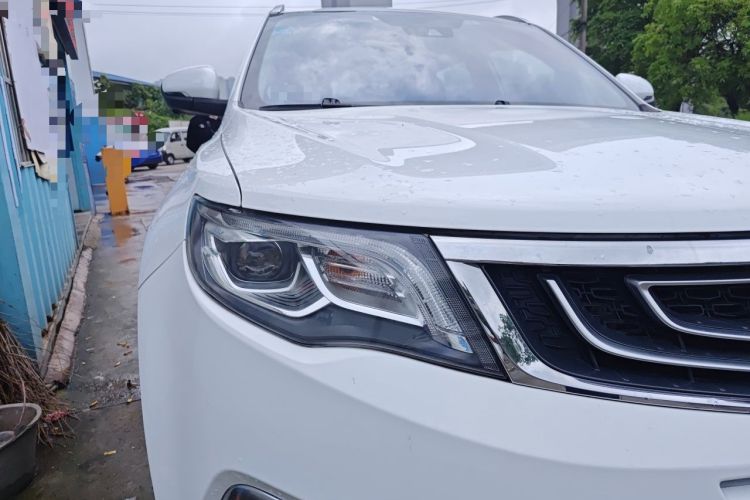 Used Geely Auto Emgrand X7 Sport 2016 1.8TD Automatic ZhiZun Version Right Front Headlight