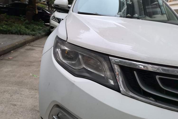 Used Geely Auto Emgrand X7 Sport 2016 1.8TD Automatic ZhiZun Version Right Front Headlight