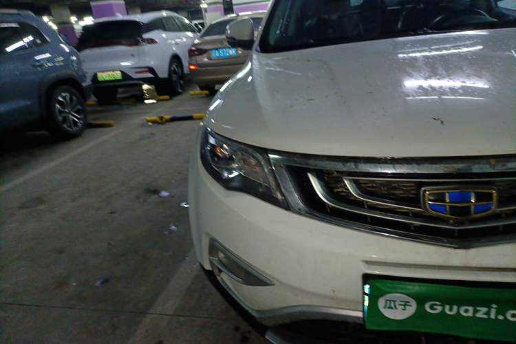 Used Geely Auto Emgrand X7 Sport 2016 1.8TD Automatic ZhiZun Version Right Front Headlight