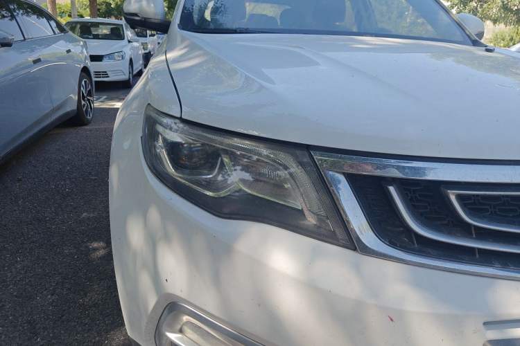 Used Geely Auto Emgrand X7 Sport 2016 1.8TD Automatic Smart Model Right Front Headlight
