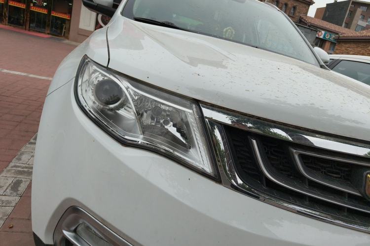 Used Geely Auto Emgrand X7 Sport 2016 1.8TD Automatic Smart Connectivity Version Right Front Headlight