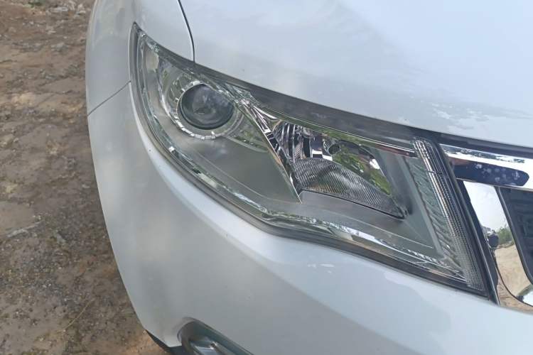 Used Geely Auto Emgrand X7 Sport 2016 1.8TD Automatic Smart Connectivity Version Right Front Headlight