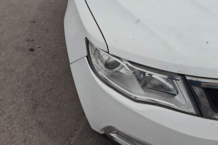 Used Geely Auto Emgrand X7 Sport 2016 2.0L Manual Smart Connect Version Right Front Headlight