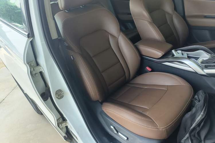 Used Geely Auto Emgrand X7 Sport 2016 1.8TD Automatic ZhiZun Version Right Front Seat