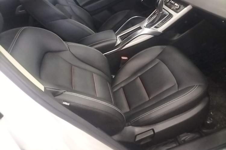 Used Geely Auto Emgrand X7 Sport 2016 1.8TD Automatic ZhiShang Model Right Front Seat