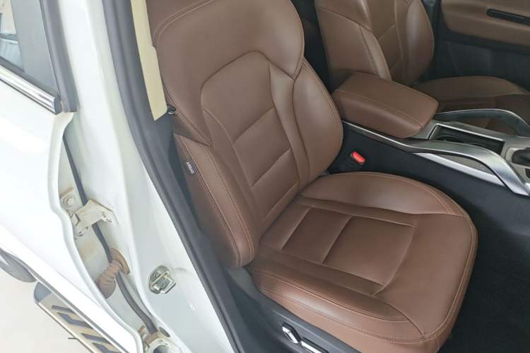 Used Geely Auto Emgrand X7 Sport 2016 1.8TD Automatic ZhiZun Version Right Front Seat