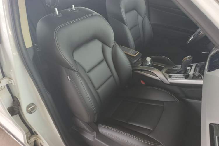 Used Geely Auto Emgrand X7 Sport 2016 1.8TD Automatic Smart Connectivity Version Right Front Seat
