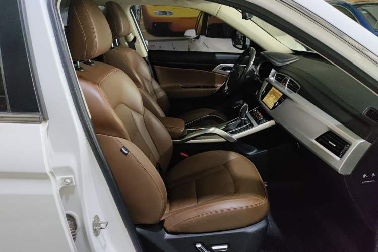 Used Geely Auto Emgrand X7 Sport 2016 1.8TD Automatic ZhiZun Version Right Front Seat