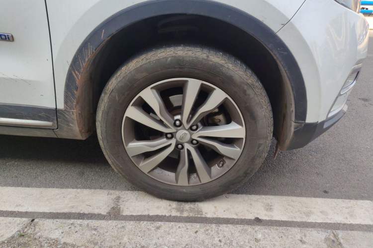 Used Geely Auto Emgrand X7 Sport 2016 1.8TD Automatic ZhiZun Version Right Front Wheel Hub