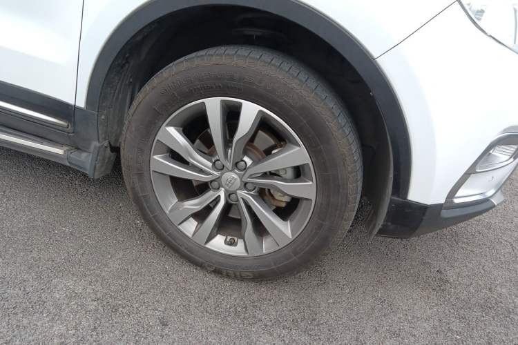 Used Geely Auto Emgrand X7 Sport 2016 2.0L Manual ZhiShang Version Right Front Wheel Hub