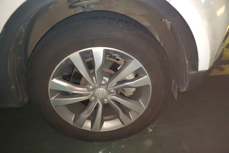 Used Geely Auto Emgrand X7 Sport 2016 1.8TD Automatic Smart Model Right Front Wheel Hub