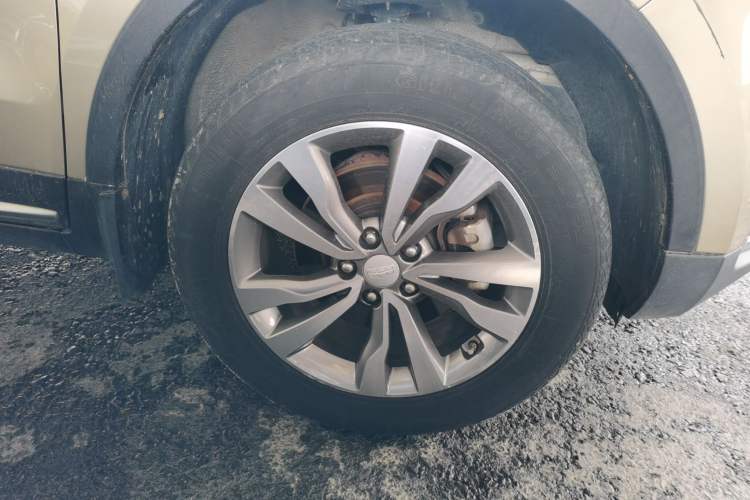 Used Geely Auto Emgrand X7 Sport 2016 2.0L Manual Smart Connect Version Right Front Wheel Hub