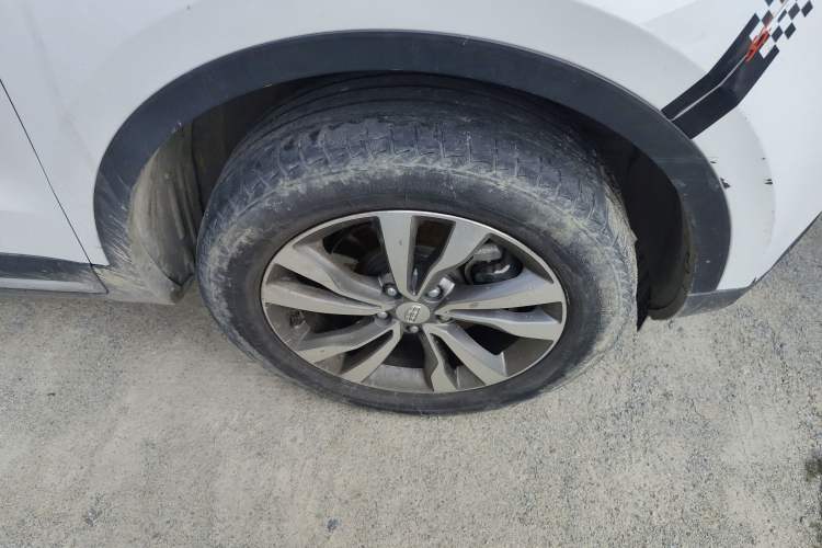 Used Geely Auto Emgrand X7 Sport 2016 2.0L Manual ZhiShang Version Right Front Wheel Hub
